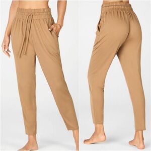 FABLETICS Blaine Jogger Barista Tan Camel Caffe Modal